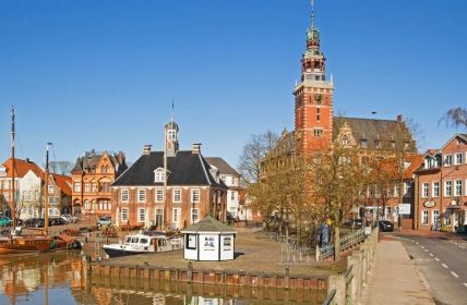 Elführtje Ausbilderfrühstück in Aurich: Praktikumstipps, Networking, Kaffee, Tee, (Foto: AdobeStock - nordenfan - 200111184)